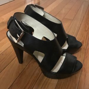 Michael Kors Platform Heels. Size 8.